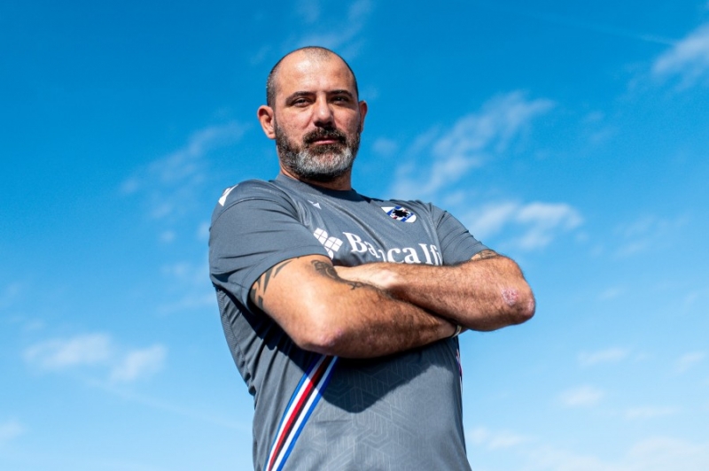 “Sampdoriya” “İnter”in keçmiş futbolçusuna tapşırıldı