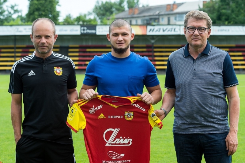 Quliyevli “Arsenal” böyük hesabla uduzdu