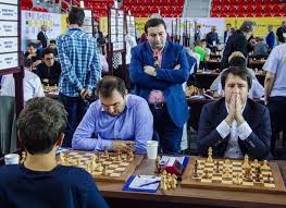 Kişi şahmat millimiz gerilədi, qadınlar isə mövqeyini qorudu