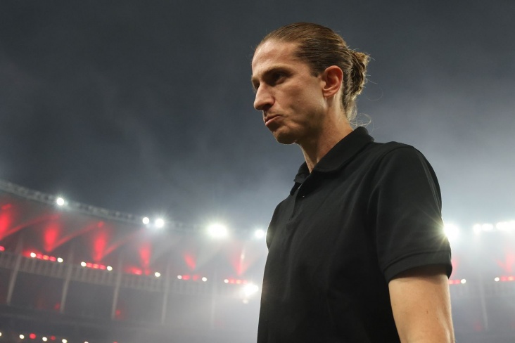 Filipe Luis "Flamenqo" ilə müqavilənin müddətini uzatdı