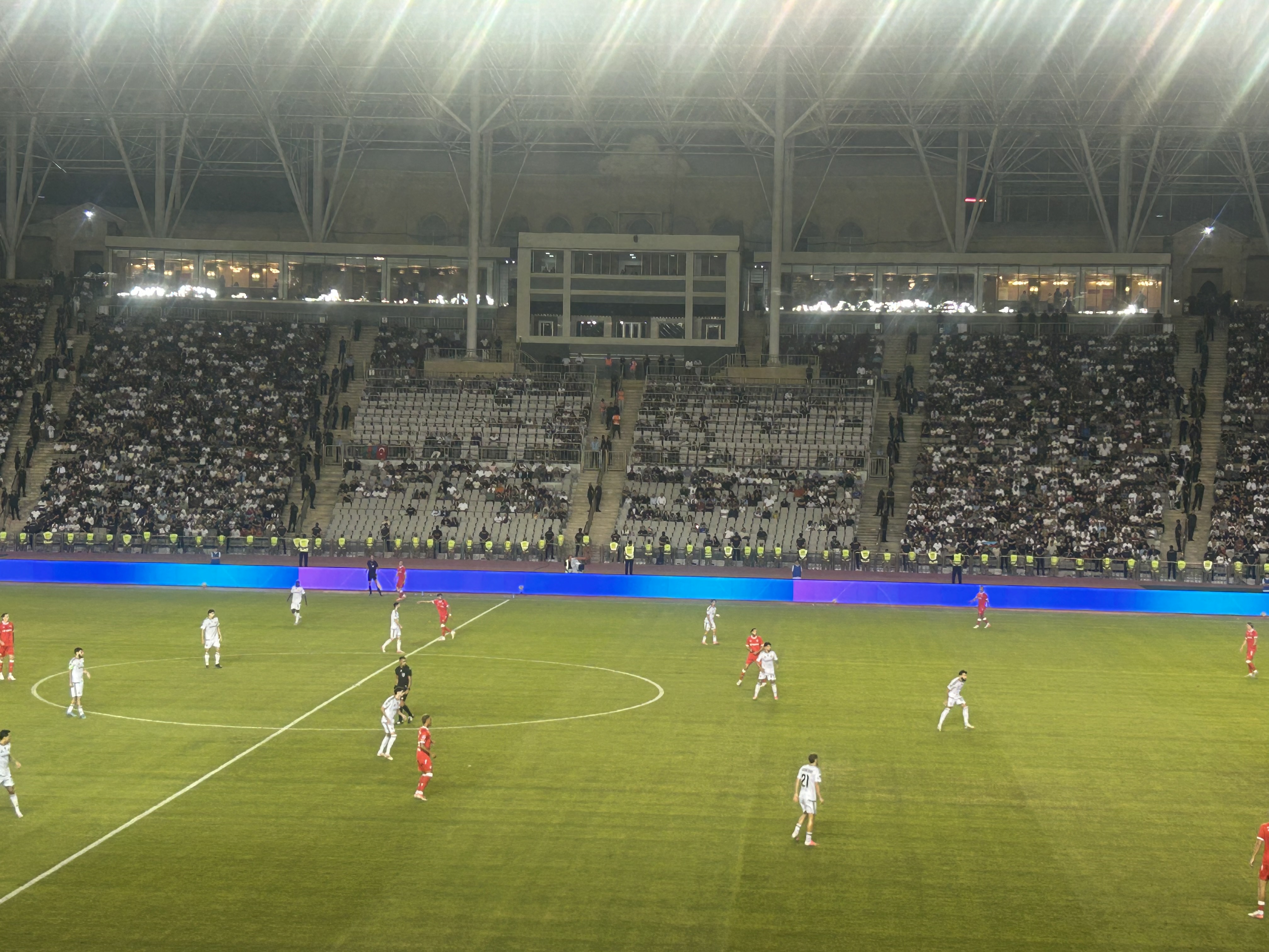"Qarabağ" “Tvente”yə qarşı - Oyun başladı