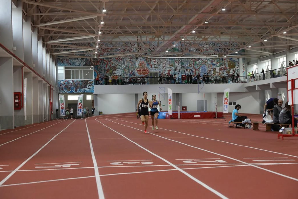 Paytaxtda gənc atletlərin mübarizəsi başlayır