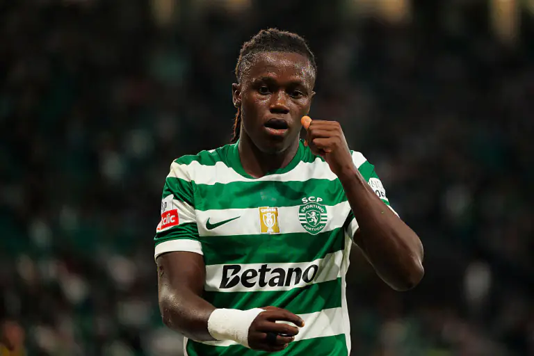"Çelsi" 19 yaşlı portuqaliyalını transfer etdi