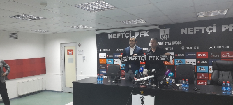 "Neftçi"nin yeni baş məşqçinin hədəflərini açıqladı: "Azarkeşlərin təzyiqini motivasiya kimi qəbul edirəm"