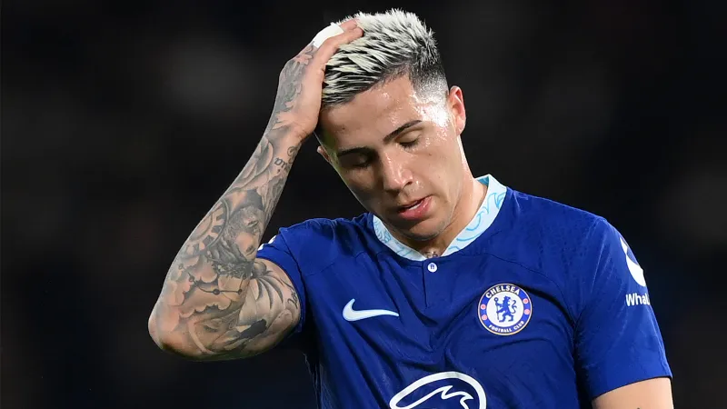 Con Obi Mikel Enzo Fernandesi sərt tənqid etdi: "Ürəyin artıq Madriddədirsə..."