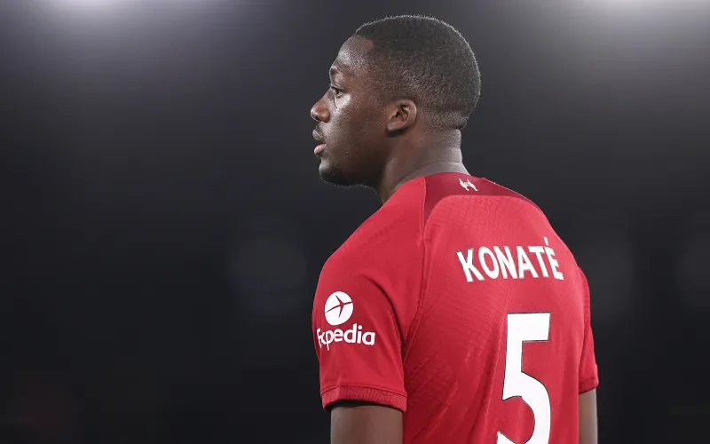 İbrahima Konate "Liverpul"un oyununun təxirə salınmasını istəyir