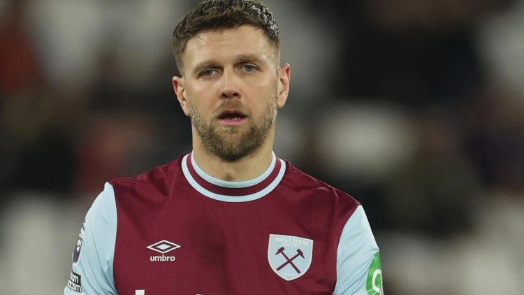 "Vest Hem"in futbolçusu "Milan"a keçməyə çox yaxındır