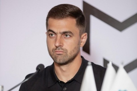 Çempion məşqçi: "Gərək yaxşı bir lahiyə olsun ki, gedib işləyəsən"