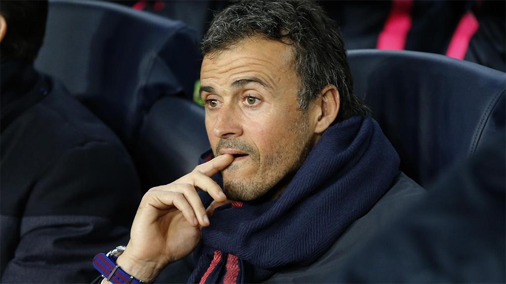 Luis Enrike ilin məşqçisi seçildi