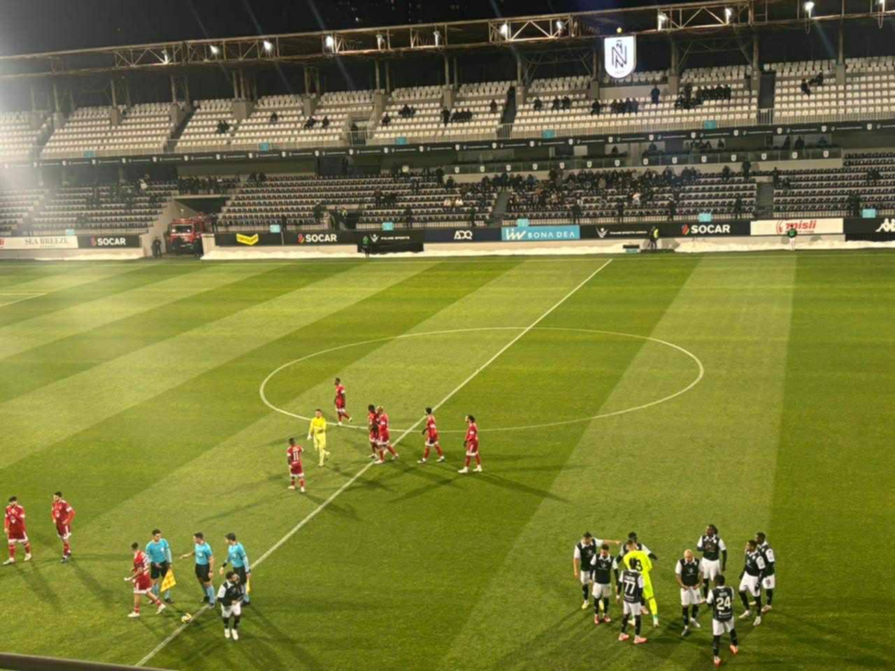 "Neftçi" "Zirə"yə qarşı - Oyun başladı