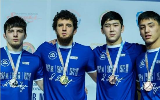 Güləşçimiz beynəlxalq turnirdə çempion olub