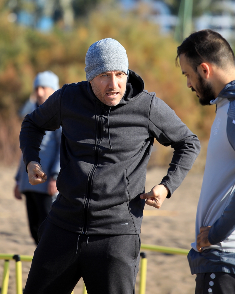 Yeni “samuray” Abasovun Hondayla işləməsini bilirmiş: “Demə qardaş, məndə bu yaponlara qarşı əsl sevgi oyanıb”