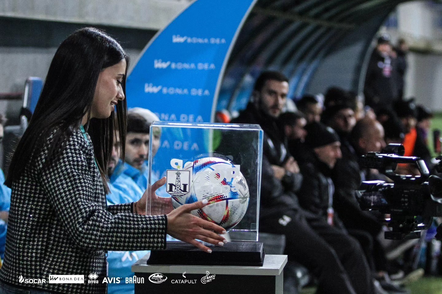 Ozobiçin qol vurduğu top satıldı