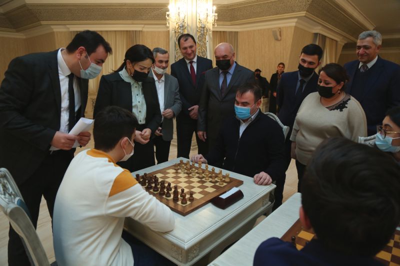 Şəhid Səxavət Abbasovun xatirəsinə həsr olunmuş şahmat turniri keçirilib - FOTOLAR