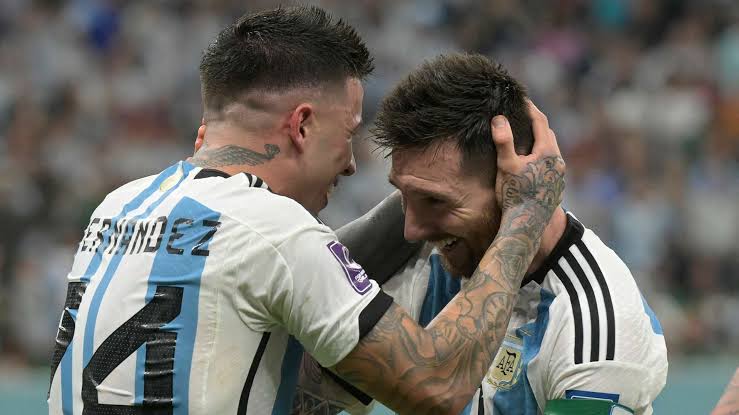 “Nəvələrimə danışacağam ki, Messi ilə birlikdə oynamışam”