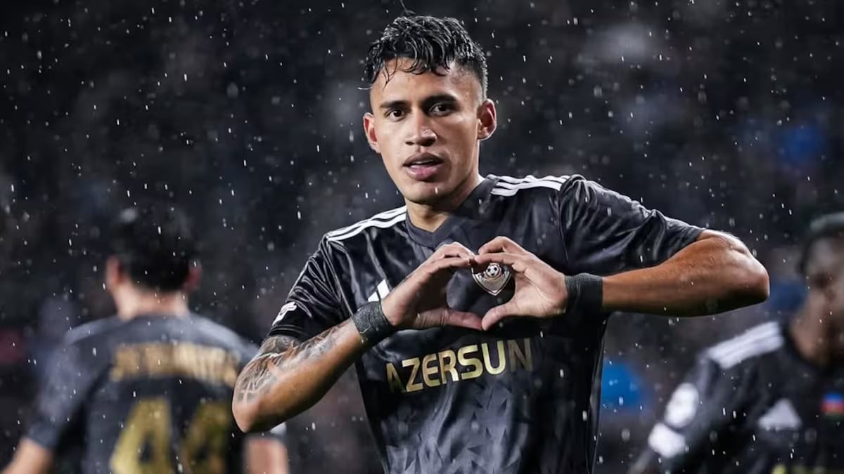 “Qarabağ”ın ÇL-dəki bombardiri: “Tarixi anlara şahidlik etdik”