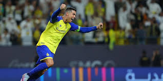 Ronaldo yenə fərqləndi və komandası 1/4-ə yüksəldi