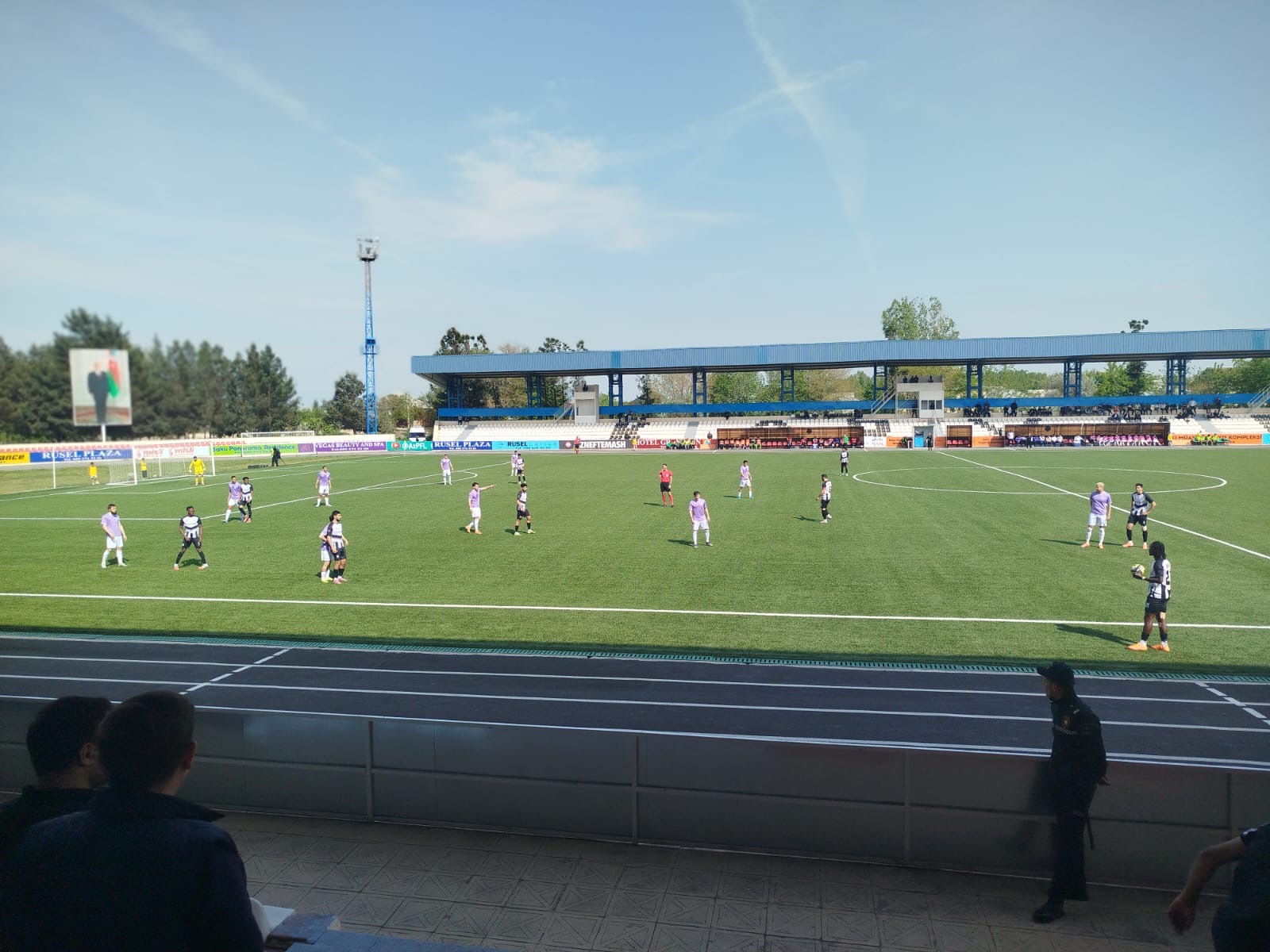 "Karvan-Yevlax" "Şamaxı"nı qonaq edir - Oyun başladı