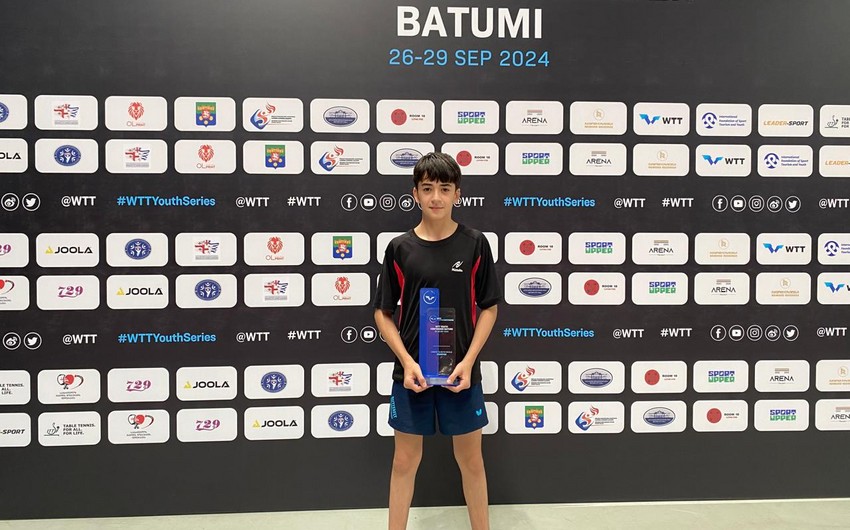 Stolüstü tennisçilərimiz Batumidə 3 medal qazanıb