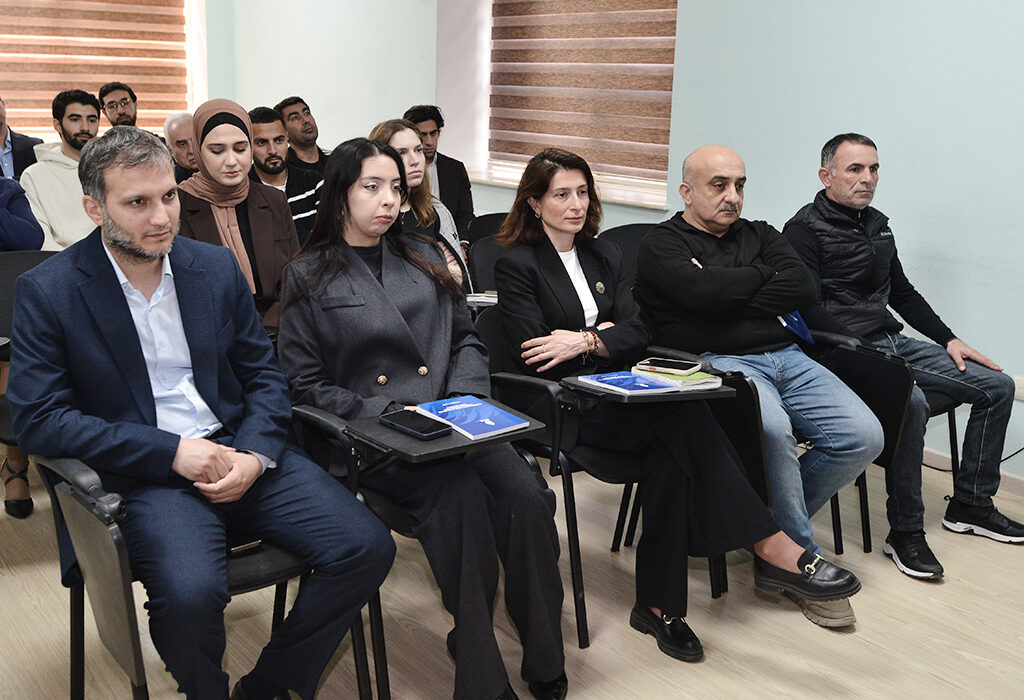 AFFA-da Region Liqası klubları üçün xüsusi dövr iclası keçirildi