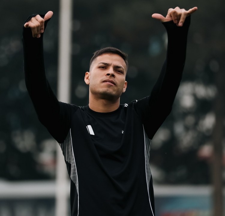 "Qarabağ" hazırlıqlarını davam etdirir