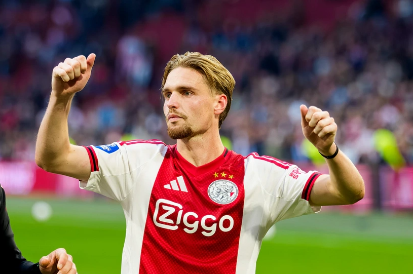 "Ayaks"ın yarımmüdafiəçisi İtaliya klubuna transfer olunacaq