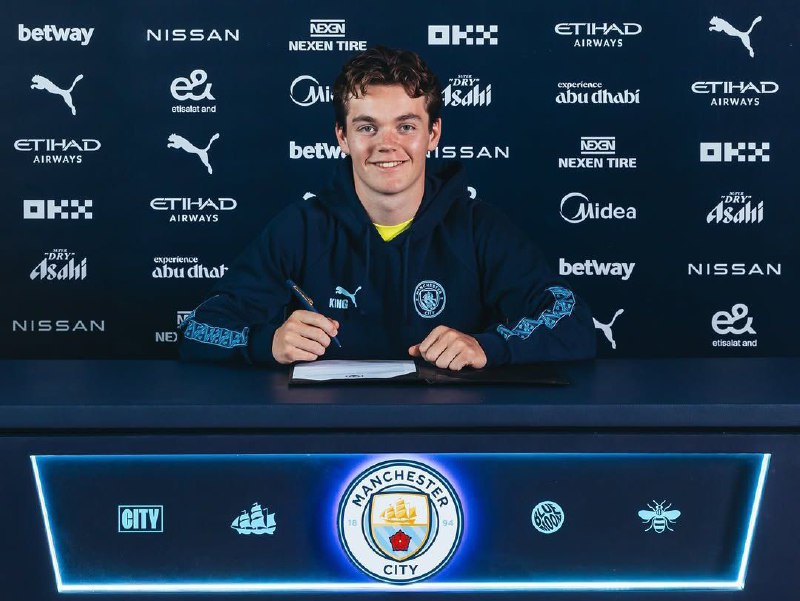 "Midlsbro" "Mançester Siti"nin 19 yaşlı yarımmüdafiəçisini icarəyə götürmək istəyir