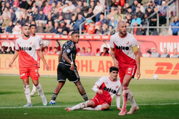 "Ayaks"ın matçı təxirə salındı- Maraqlı səbəb