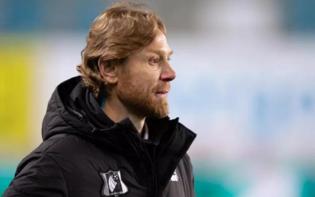 Valeri Karpin Premyer Liqa təmsilçisindən ayrıldı