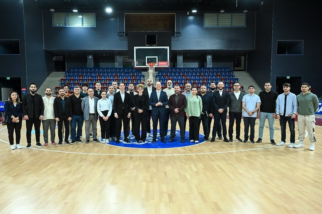 FIBA-nın baş katibi ABF-in iş prosesi ilə tanış olub