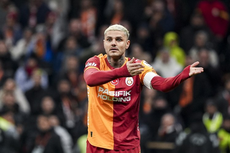 La Liqa klubu İkardi üçün hərəkətə keçdi