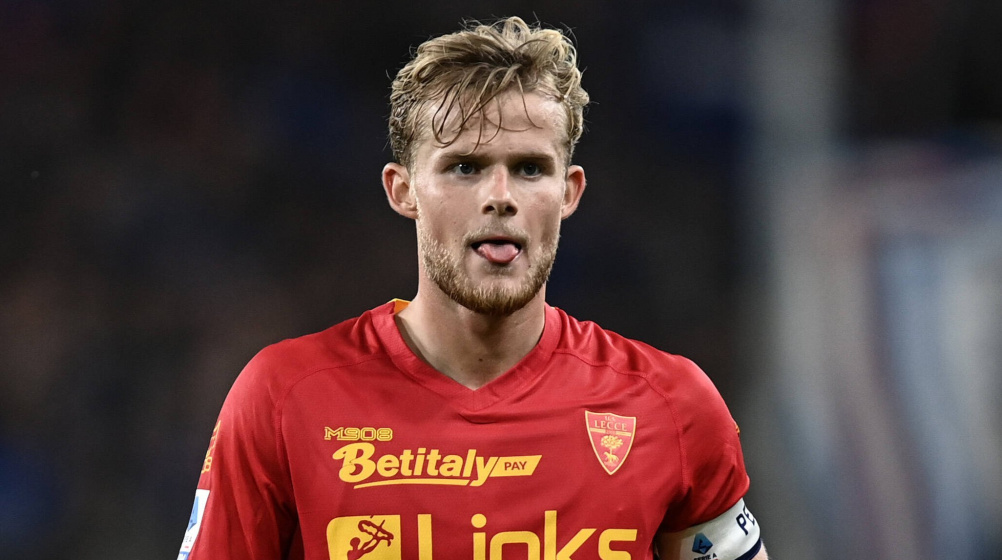 “Yuventus” "Sportinq"in yarımmüdafiəçisinə "elçi" düşüb