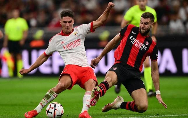 "Milan"dan məğlubiyyət, "Bayer"dən qələbə