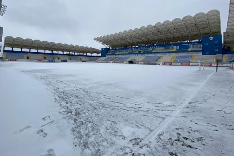 PFL rəsmisi turla bağlı son durumu açıqladı: "Stadionlar içində ən çox qar bura yağmışdı, vəziyyət kritik idi"