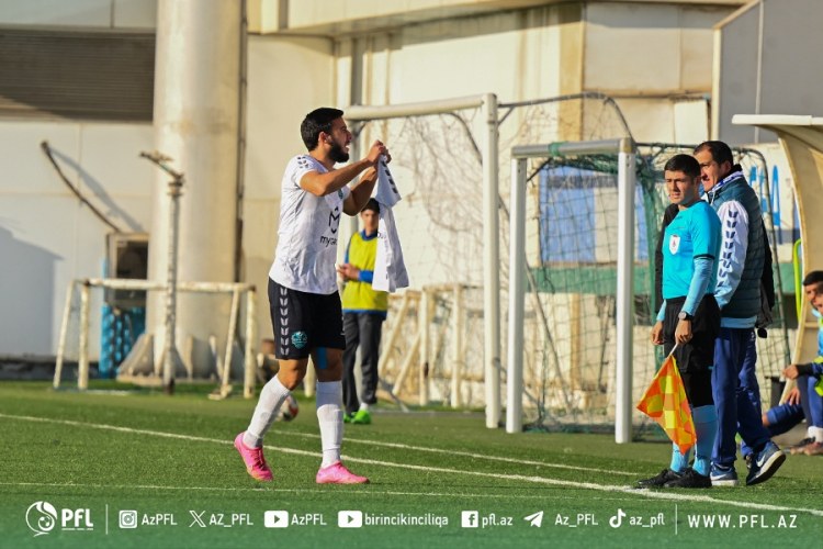 II Liqa matçında 7 qol