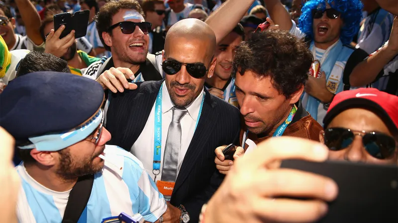 Sebastian Veronu futboldan uzaqlaşdırdılar