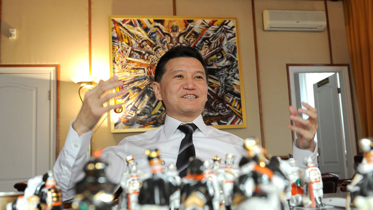 FİDE-nin sabiq prezidenti yadplanetlilərlə görüşündən danışdı