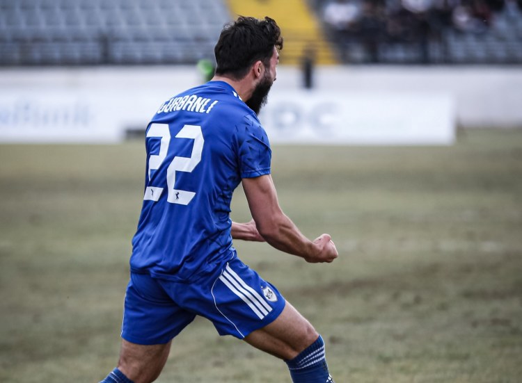 "Qarabağ"ın forvardı üçün yubiley qolu