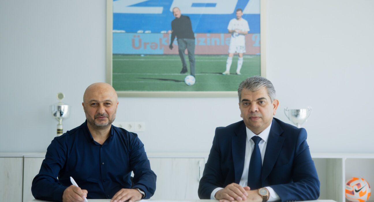 “Kəpəz” Məmmədovla müqavilə imzaladı