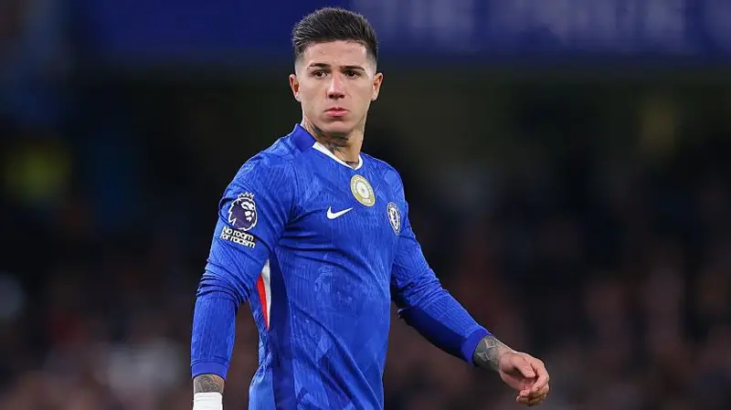 "Real" "Çelsi"nin yarımmüdafiəçisini yayda transfer etməyi planlaşdırır