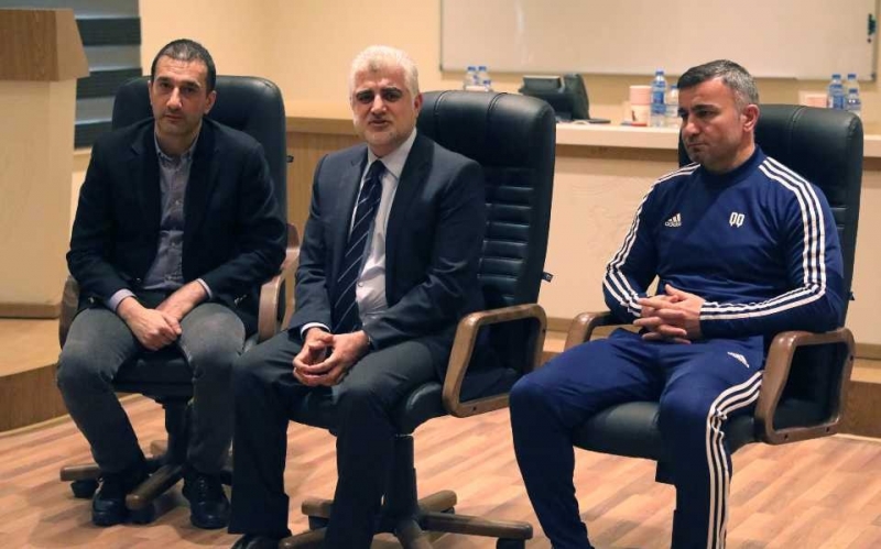 Tahir Gözəl: "Abad Qarabağa tezliklə getmək haqda düşünürük"