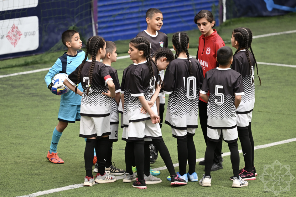 Uşaq evlərinin komandaları arasında minifutbol turniri keçirilib