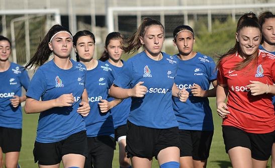 U-19 Monteneqroya qarşı