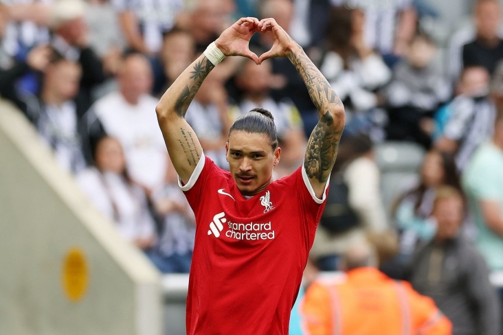 “Liverpul” uruqvaylı forvardı “Atletiko”ya satmağa razıdır