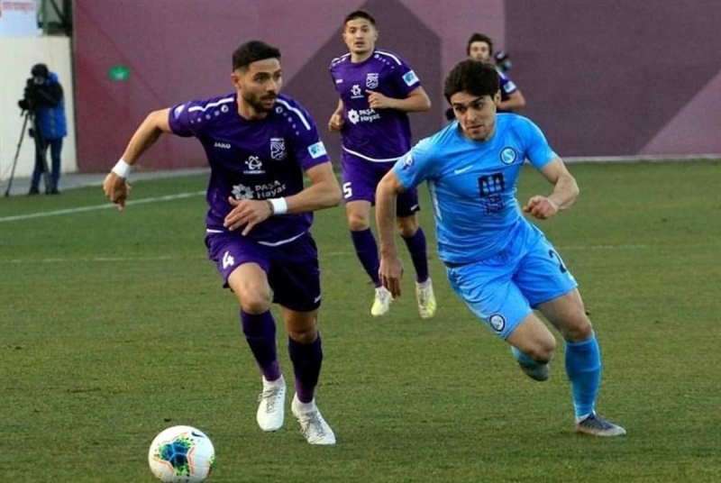 "Sumqayıt"ın legioneri Azərbaycanda futbolu daha peşəkar sayır: "İrandan və xaricdən təkliflərim var"