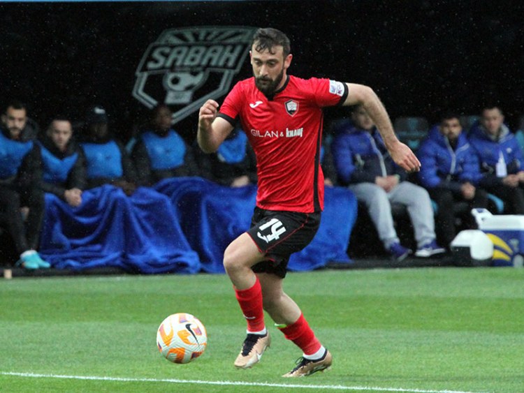 "Qəbələ"nin futbolçusu: "Təklifləri finaldan sonra dəyərləndirəcəm"