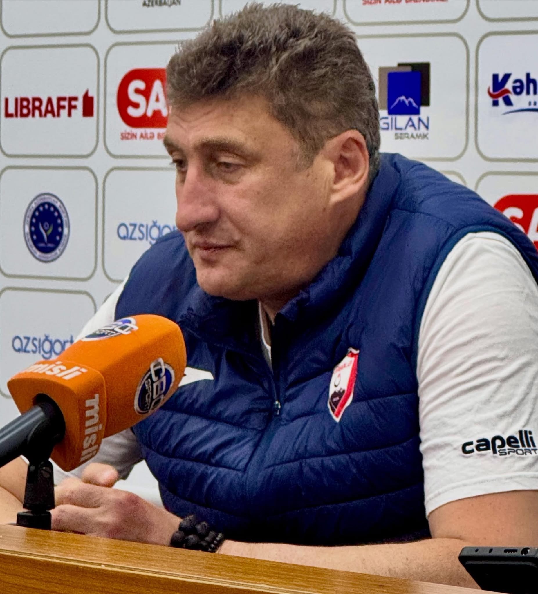 Kaxaber Tsxadadze: "Futbolçuların gözünə baxanda görürəm ki..."
