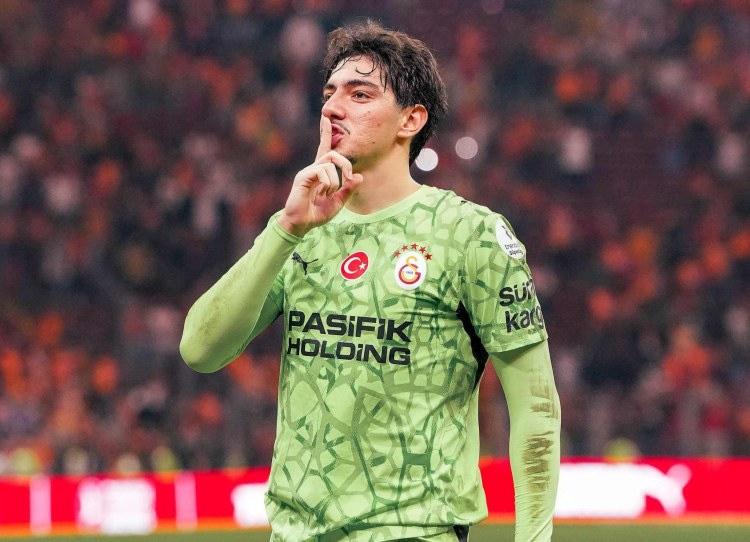 Fransa klubu “Qalatasaray”lıya “elçi düşdü”