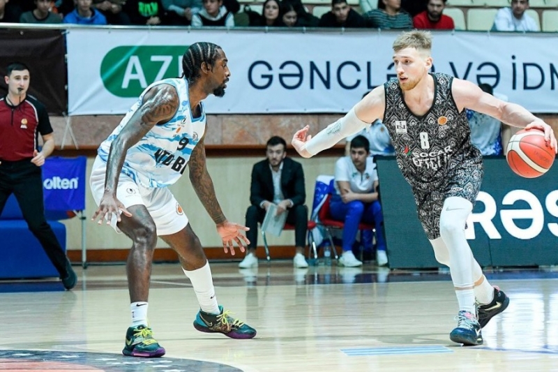 “Neftçi” liderə qalib gəldi