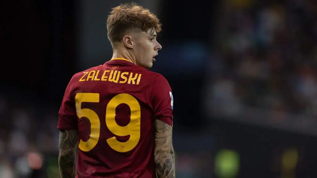 “İnter” “Roma”nın müdafiəçisi ilə müqavilə bağladı